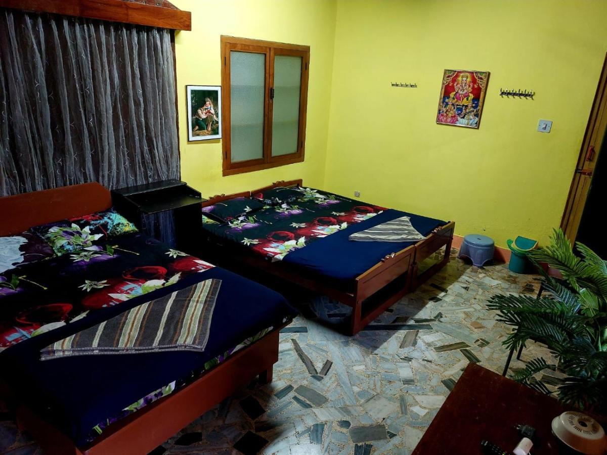 Honey Palace Homestay Madikeri Eksteriør billede